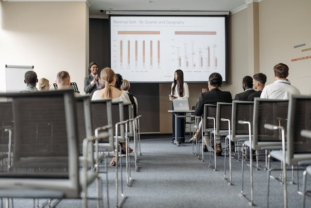 DC Deventer Presentatie Bedrijf via pexels.com van Pavel Danilyuk